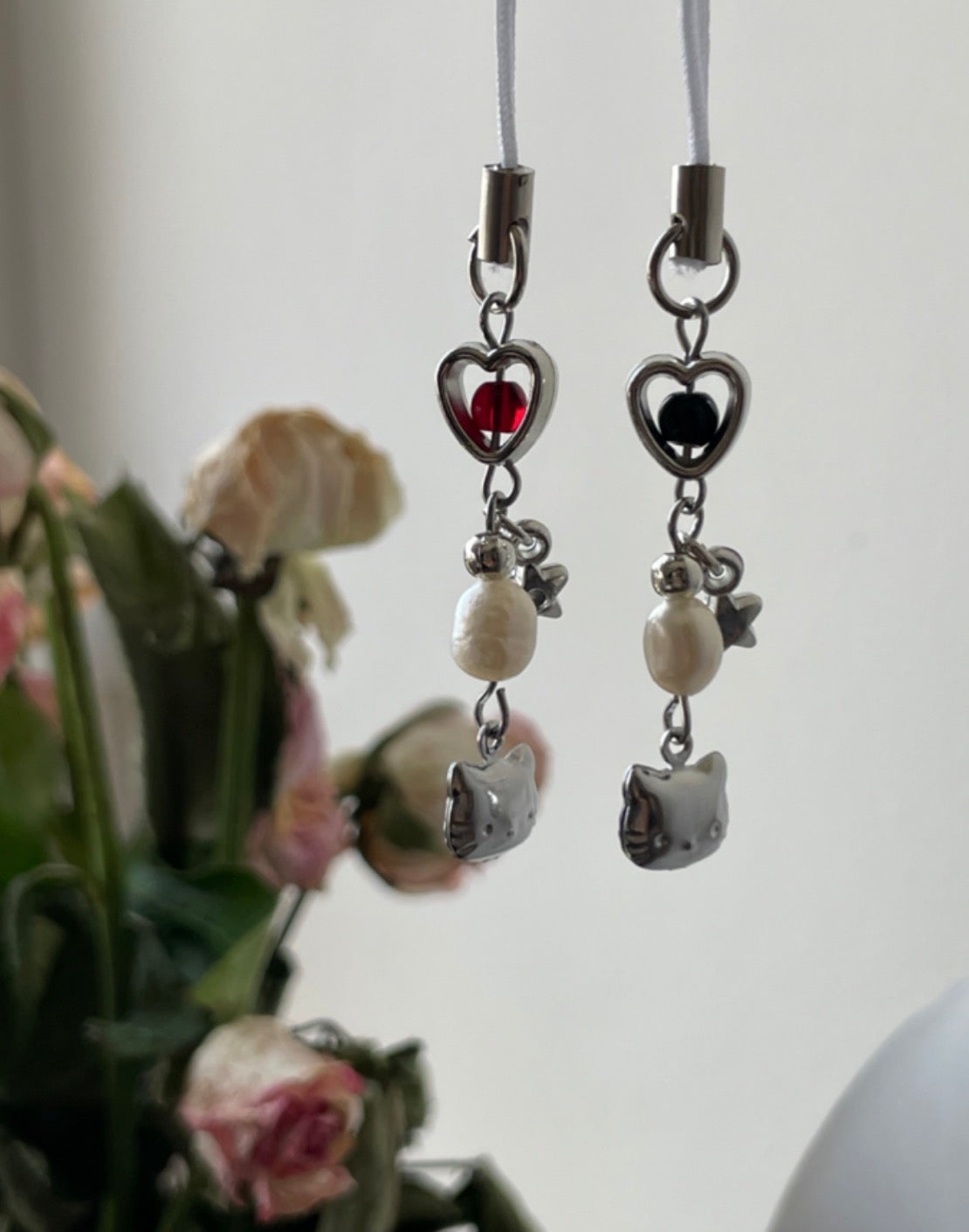 mini kitty charm