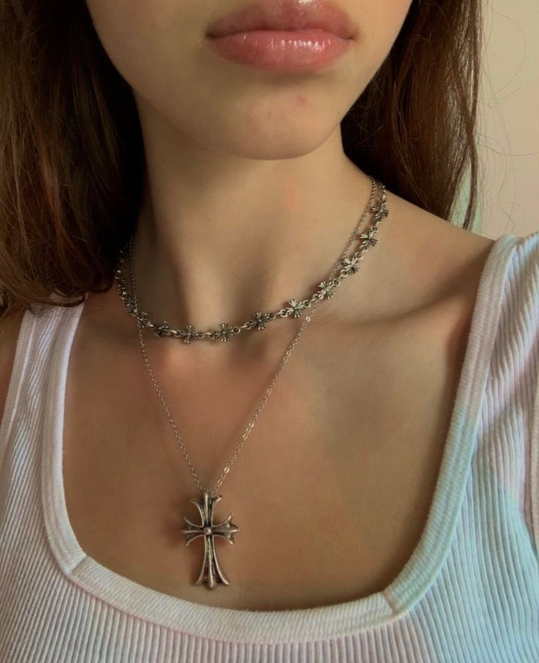 unisex cross chain