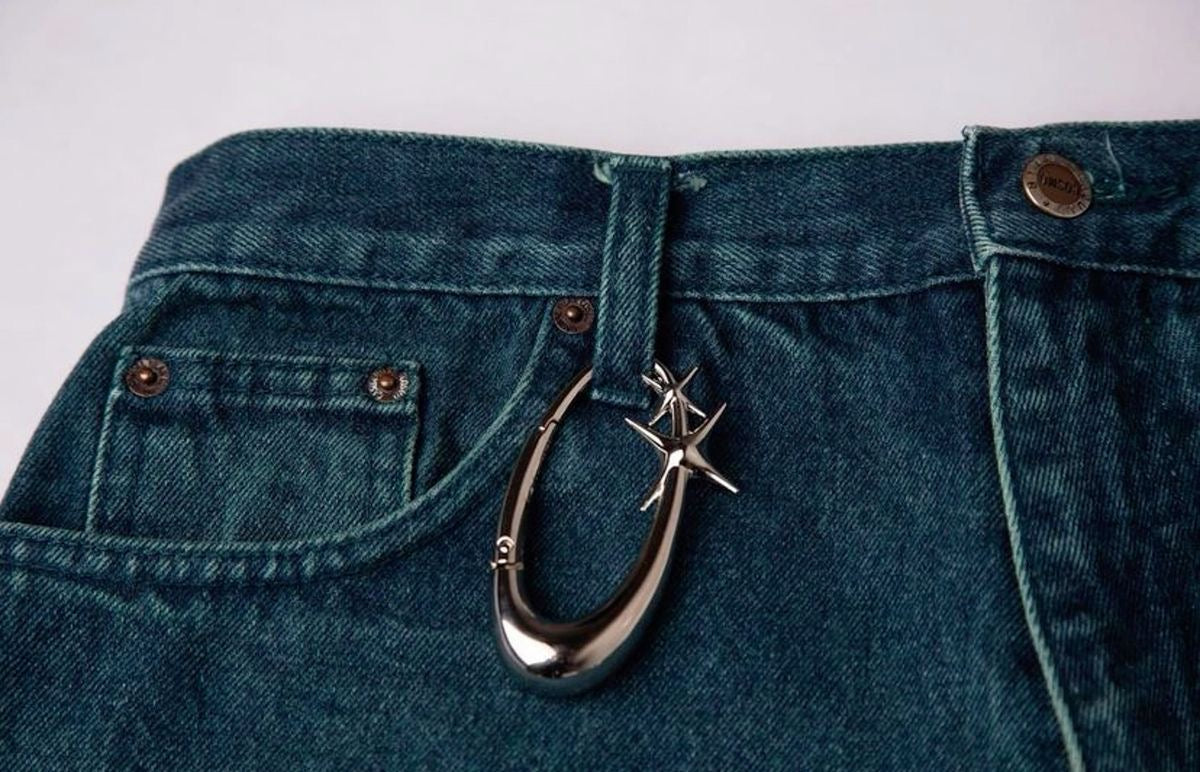 vv carabiner