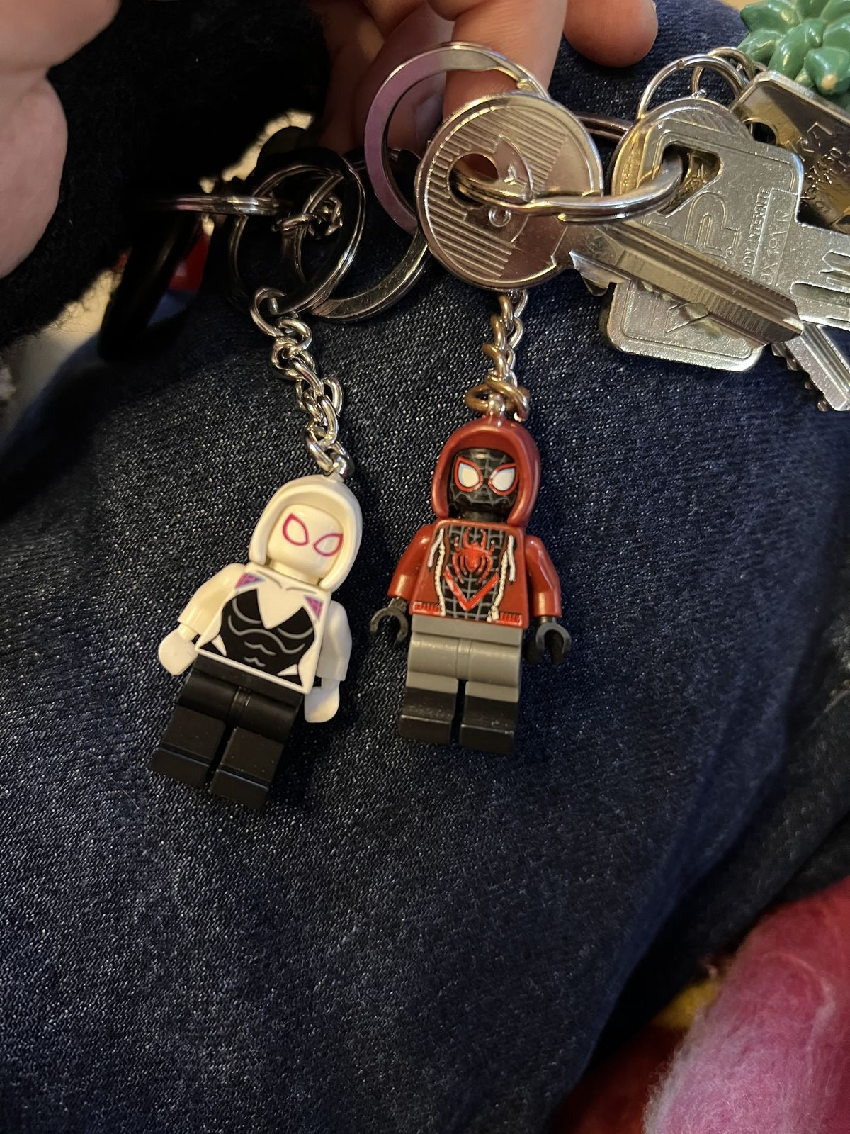 spiderman keychain set