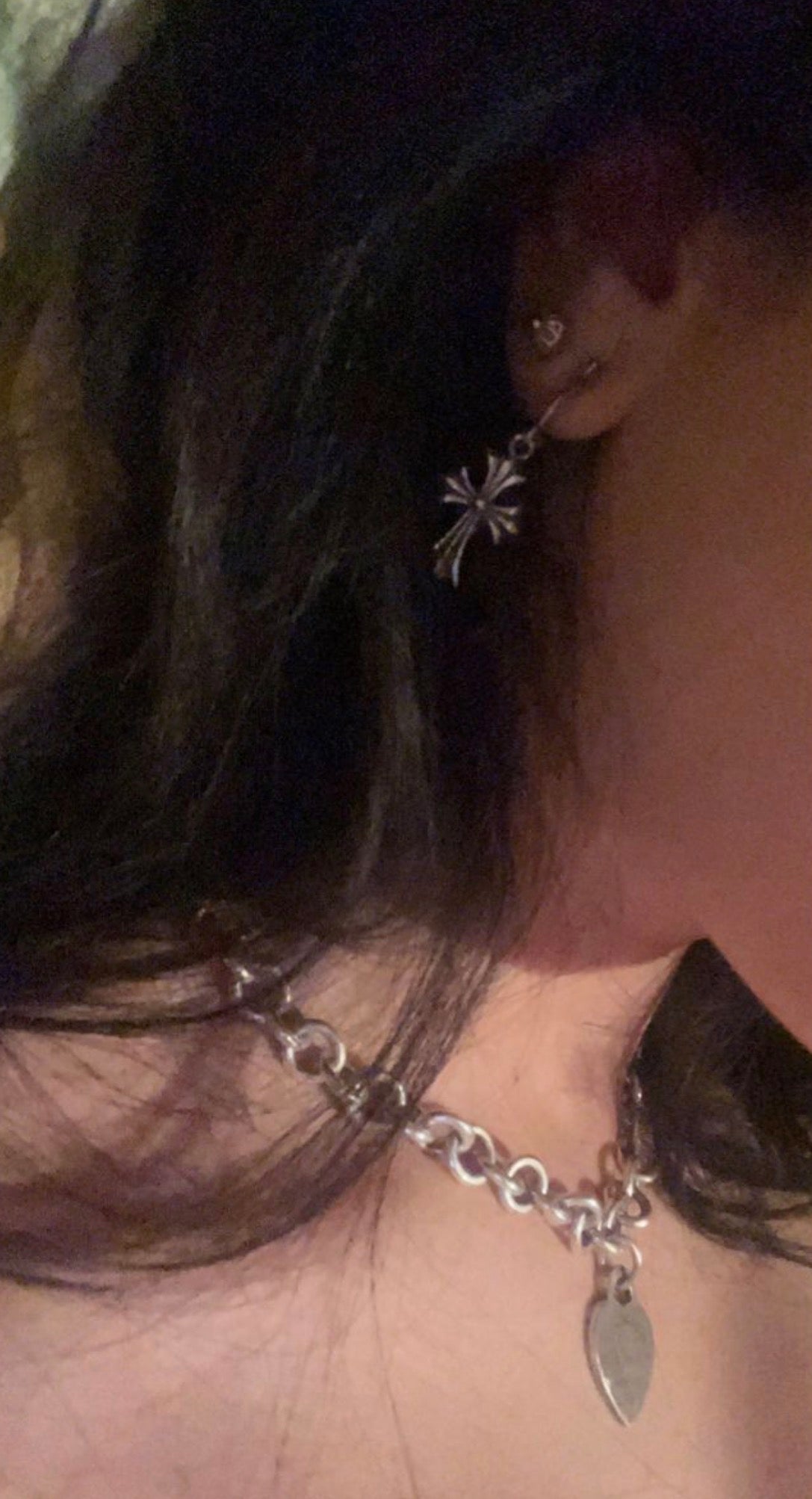 unisex cross chain